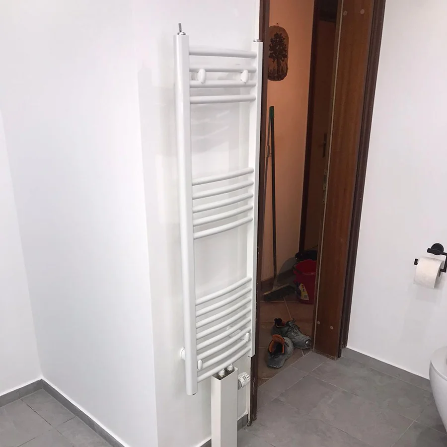 heizkoerperinstallation-quadratisch
